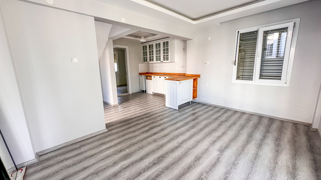 Ayvalık Altınovada Müstakil Bahçeli 3+1 Satılık Villa
